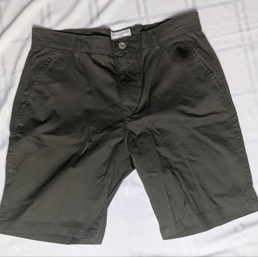Free Planet Men's Olive Shorts